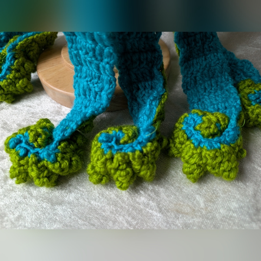 Cephalopod Bini Hat Regular Green Blue Octopus - Picture 4 of 5